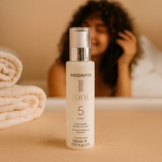 💫 Definice, síla a krása tvých kadeří v jednom kroku! Seznam se s Medavita IDOL CURL SHAPE Fluidem – stylingovým fluidem...