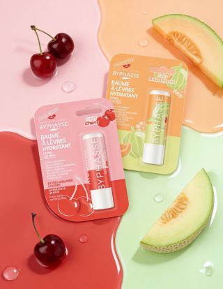 🍒 Sladké rty, které zvládnou i zimu ❄️ Byphasse Fruity Lip Balm — hydratační balzám s ovocnou vůní, který chrání, vyživuje...